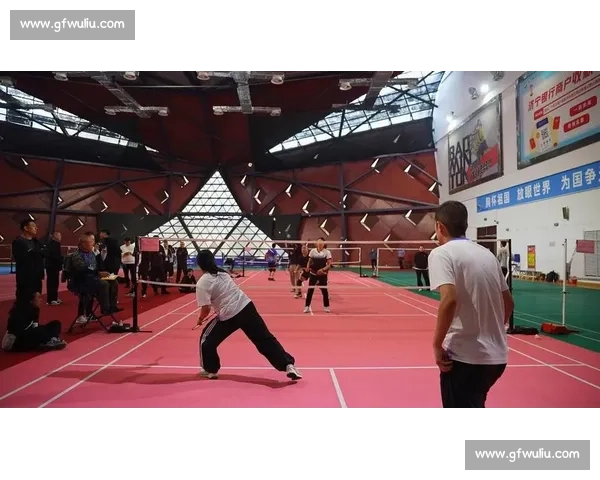 济宁金秋球韵浓:追 “球” 卓越,共创 “金” 彩 济宁金秋球韵浓:追 “球” 卓越,共创 “金” 彩